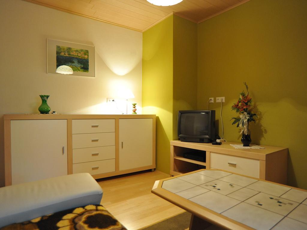 וויסבריאך Ferienhaus Nickl חדר תמונה